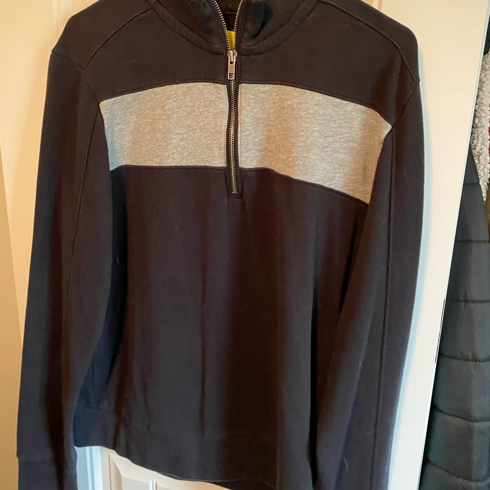 Men’s Quarter zip sweater